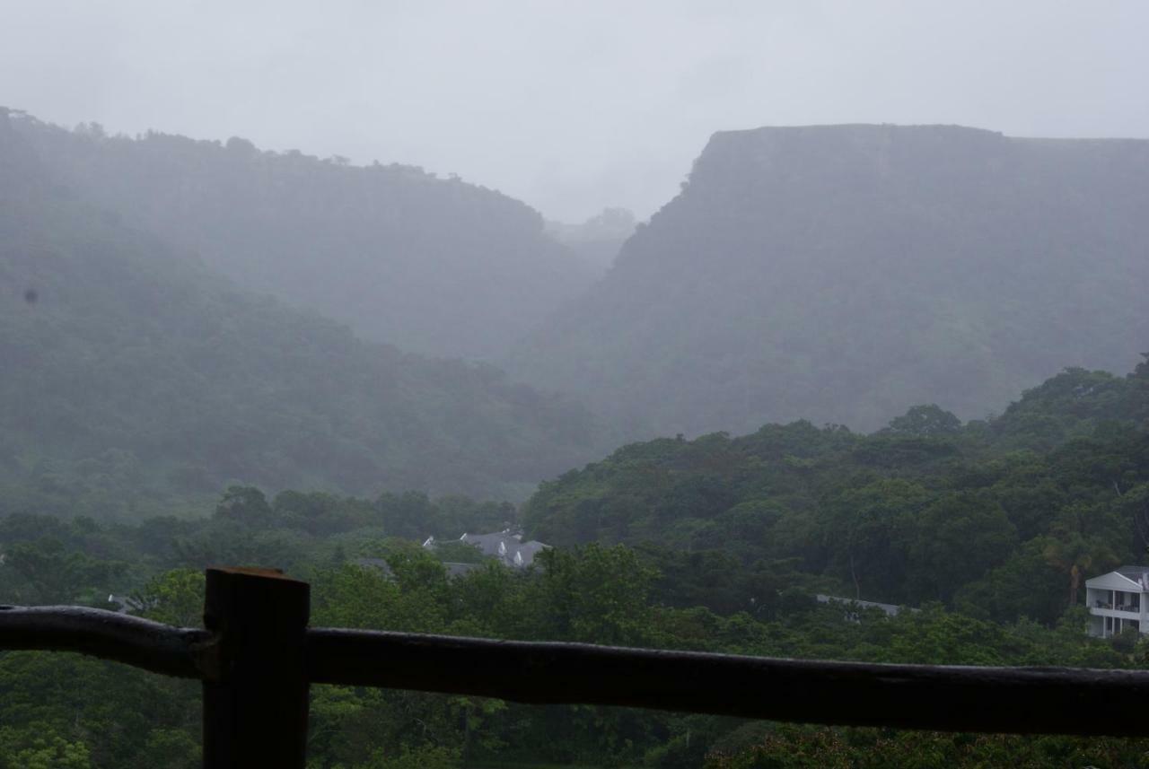 Umtamvuna View Cabanas พอร์ตเอ็ดเวิร์ด ภายนอก รูปภาพ