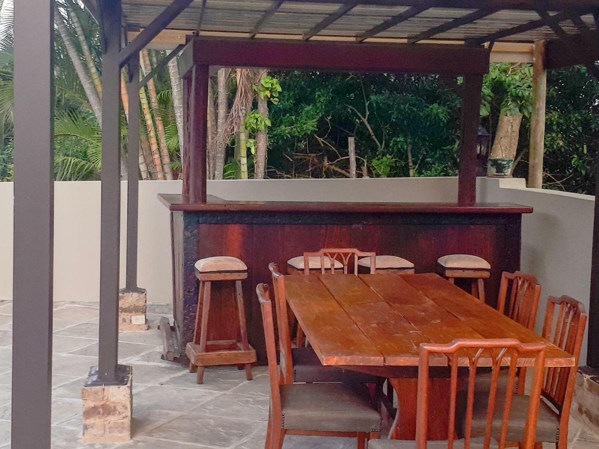Umtamvuna View Cabanas พอร์ตเอ็ดเวิร์ด ภายนอก รูปภาพ