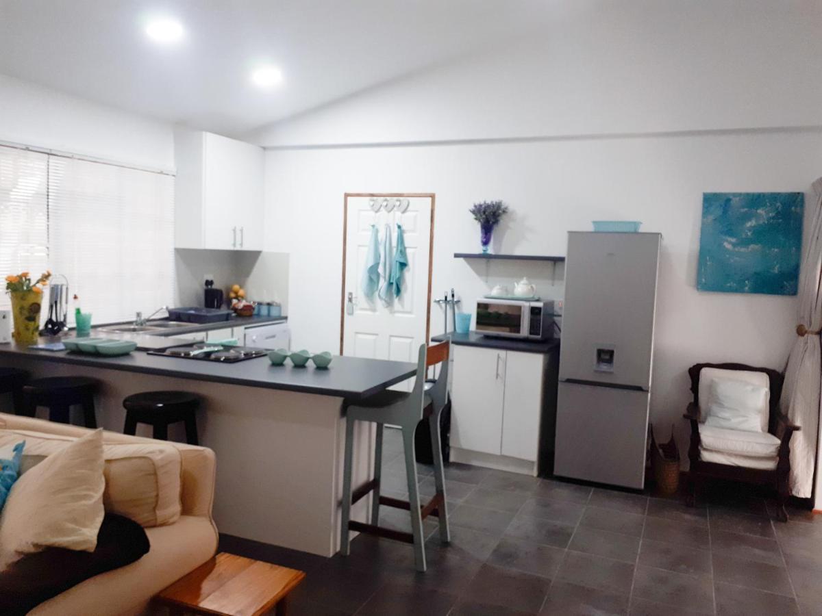 Umtamvuna View Cabanas พอร์ตเอ็ดเวิร์ด ภายนอก รูปภาพ